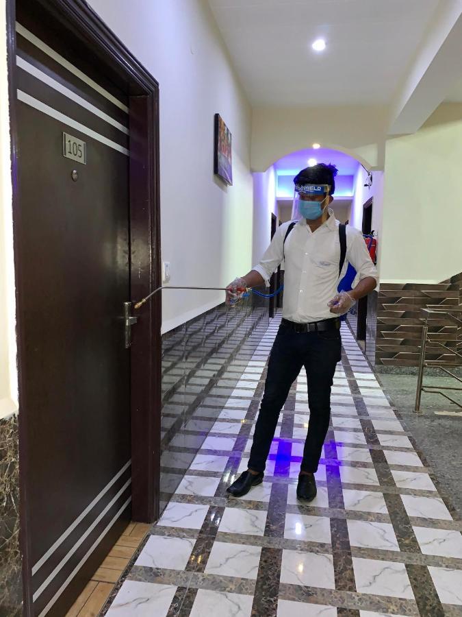 מלון גרייטר נוידה The Park Residency מראה חיצוני תמונה